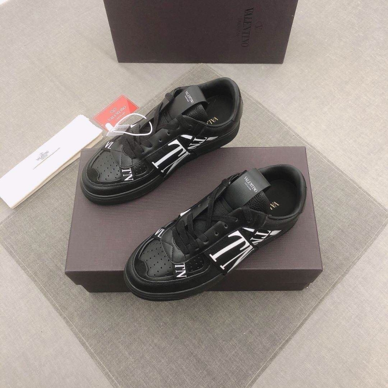 Valentino Sneakers